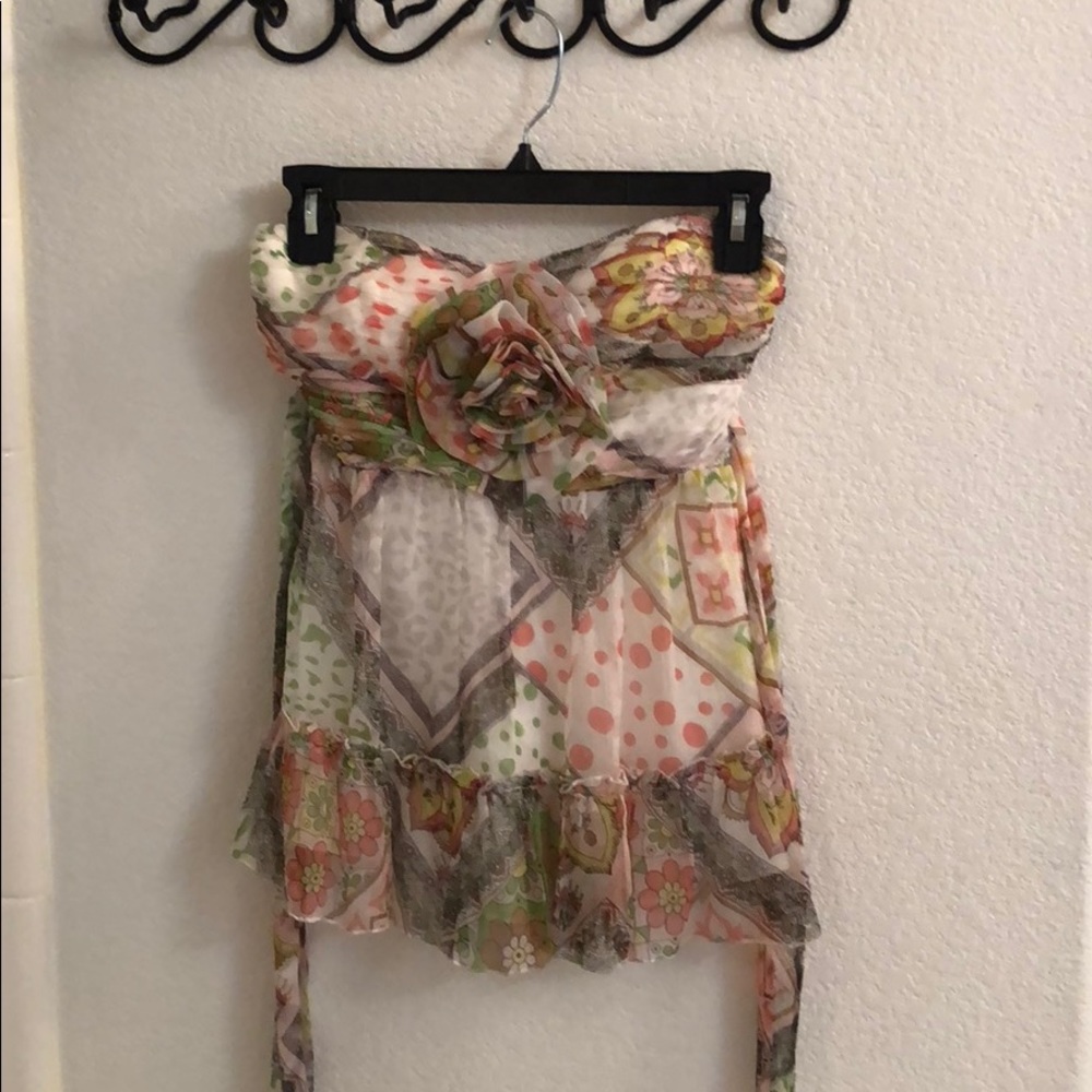 Bebe strapless floral top XS